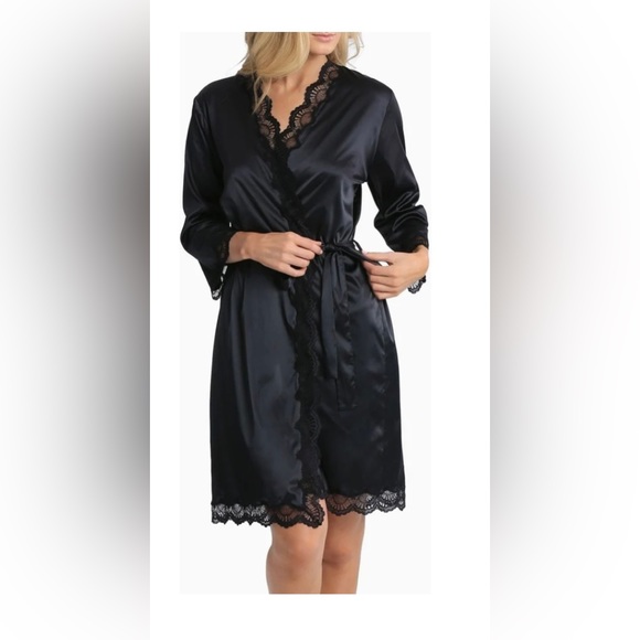 Dita Von Teese Star Lift Robe - Dressing gown - exquisite lace and flattering - Picture 3 of 9